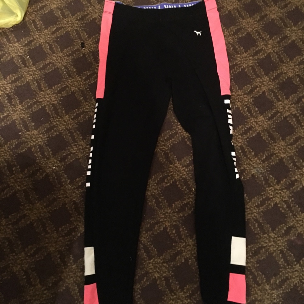 V.S. Pink yoga leggings